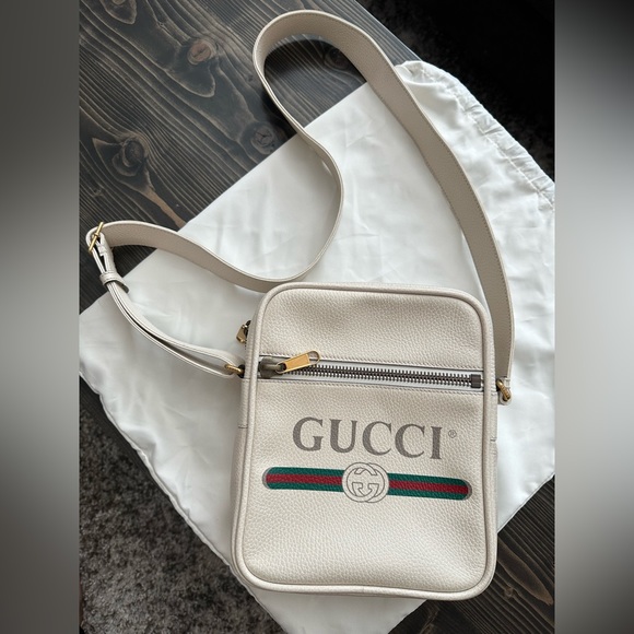 Gucci cross body bag - Picture 2 of 4